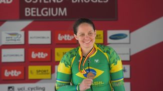 Com apoio do Estado, paranaense é campeã geral da Copa do Mundo de Paraciclismo