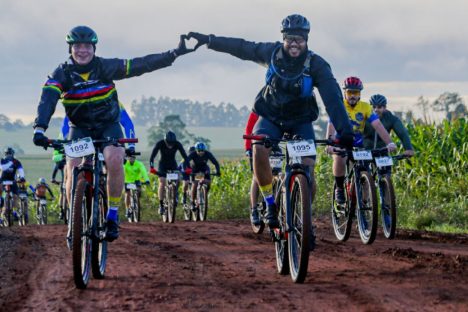 Cicloturismo no Paraná: Rota das Catedrais vai atrair 1,3 mil ciclistas neste sábado Imagem referente a Cicloturismo no Paraná: Rota das Catedrais vai atrair 1,3 mil ciclistas neste sábado