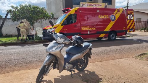 Motociclista desvia de gato e sofre queda no Cascavel Velho