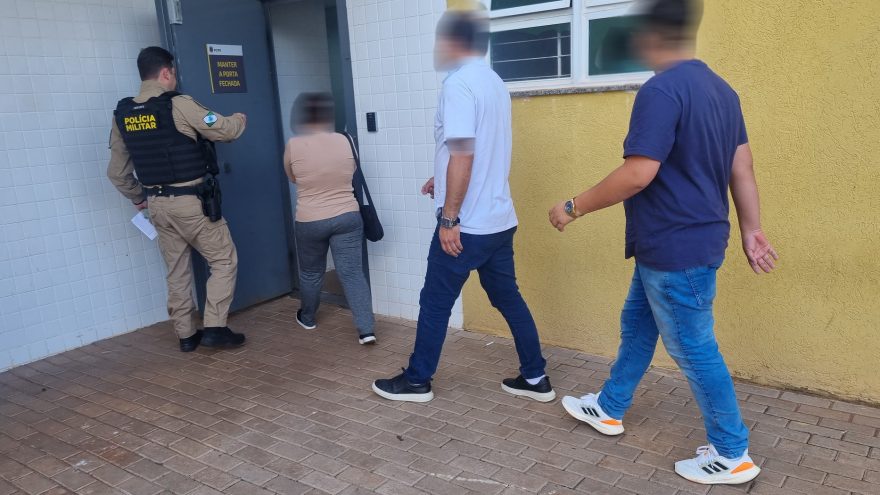 Cinco pessoas são encaminhadas por estelionato em ação conjunta da PM e Polícia Civil