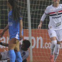 Imagem referente a São Paulo goleia para assumir 3ª colocação do Brasileiro Feminino
