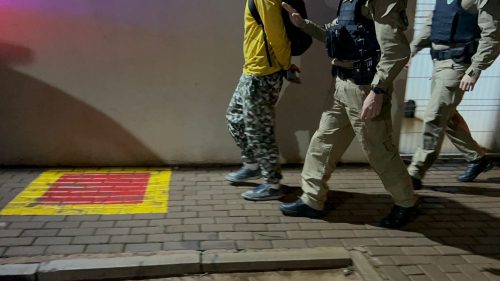 Motorista é preso por embriaguez após quase bater em viatura da PM na Região Norte