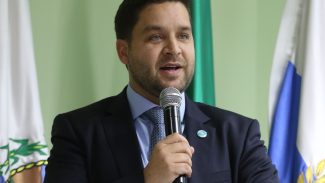 Vice-governador do Rio deixa cargo para assumir vaga no TCE