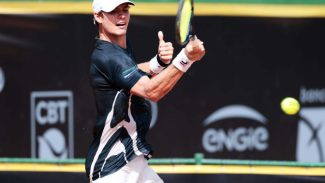 Apoiado pelo Estado: tenista paranaense disputará três torneios juvenis do Grand Slam
