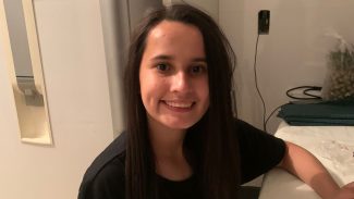 Adolescente de 15 anos desaparece no bairro Pioneiros Catarinenses, em Cascavel Adolescente de 15 anos desaparece no bairro Pioneiros Catarinenses, em Cascavel