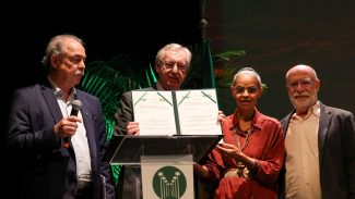 Marina diz que licenciamento ambiental sofreu 