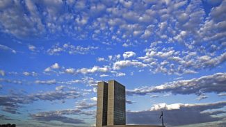 Alcolumbre marca para 17 de junho leitura do pedido para CPI do INSS