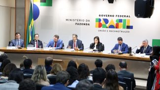 Governo padroniza alíquotas do IOF para arrecadar R$ 20,5 bilhões