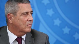 Moraes mantém prisão de Braga Netto