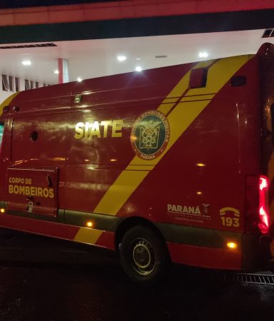 Imagem referente a Rapaz cai de moto e fica ferido na Rua São Gabriel em Cascavel
