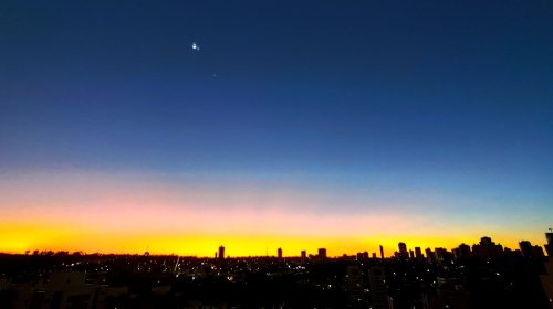 Ventinho maroto e céu duvidoso; Sextou com a cara de Cascavel Imagem referente a Ventinho maroto e céu duvidoso; Sextou com a cara de Cascavel