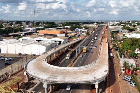 BR-376 será interditada no sábado para obra de nova passarela em Sarandi Imagem referente a BR-376 será interditada no sábado para obra de nova passarela em Sarandi