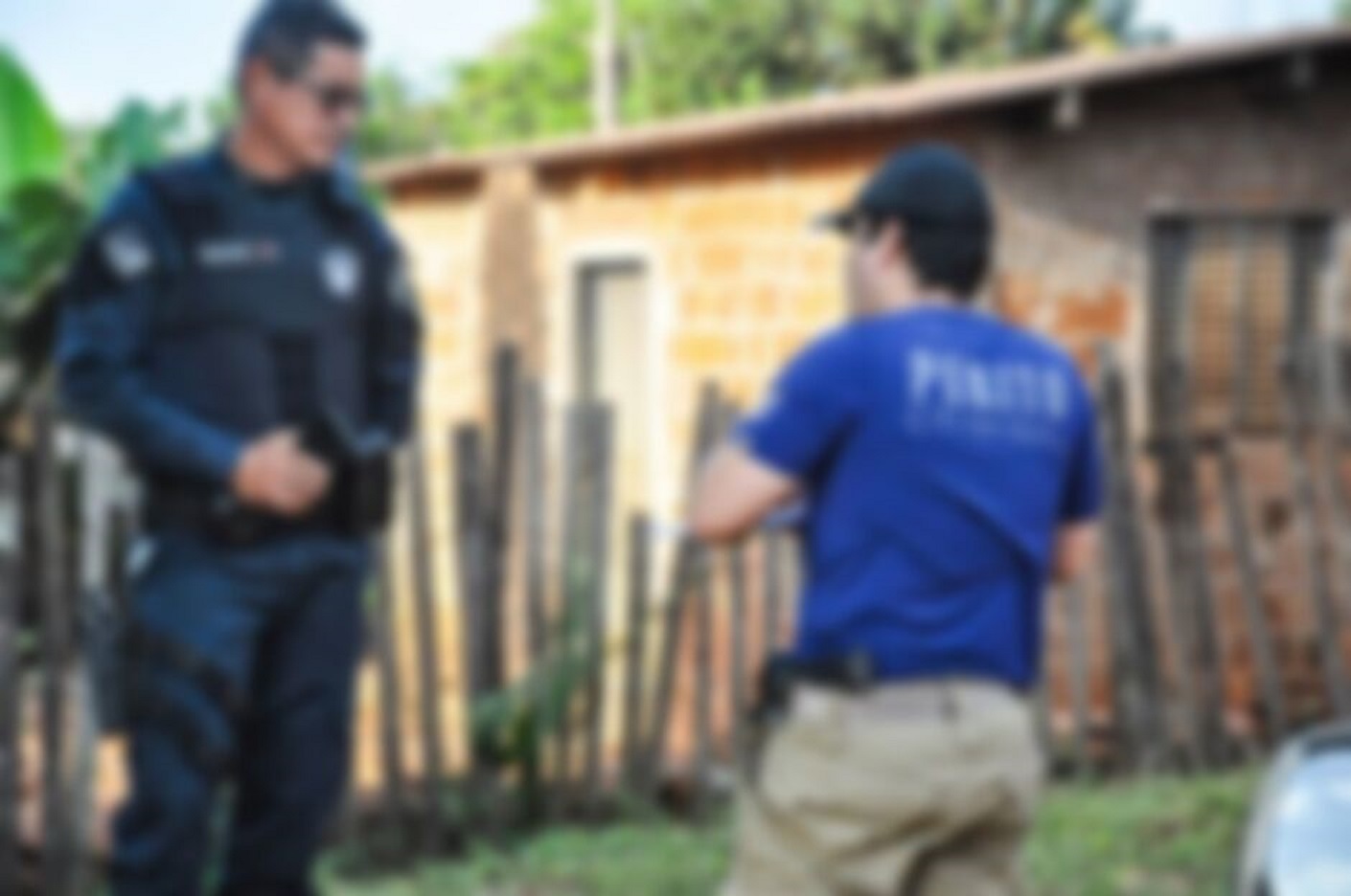 Homem é preso em flagrante após esposa ser encontrada morta com corte profundo no pescoço