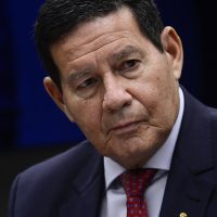 Imagem referente a Mourão diz que não participou de reunião golpista no governo Bolsonaro