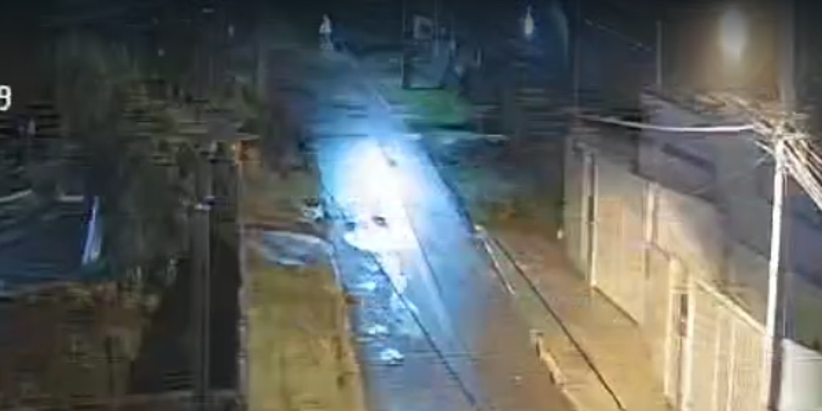 Câmera registra novas imagens do ciclista suspeito de assediar criança na PRc-467