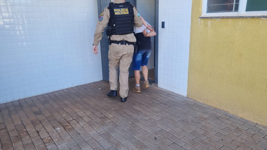 Homem é preso após furtar garrafa de whisky de R$ 800 no Parque São Paulo