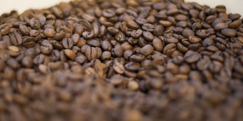Governo reprova três marcas de café por serem impróprias para consumo Imagem referente a Governo reprova três marcas de café por serem impróprias para consumo
