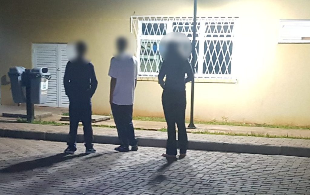 Briga entre adolescentes em colégio mobiliza Polícia Militar e Conselho Tutelar