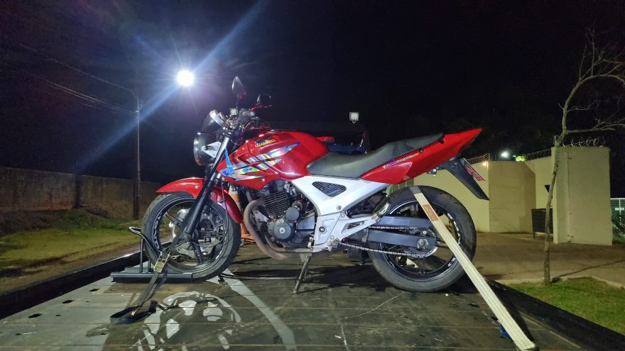 Homem é preso com moto furtada no Bairro Santa Felicidade em Cascavel