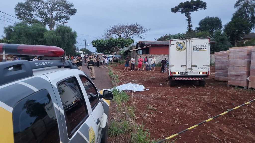 Homem é morto com facada no tórax em Santa Tereza do Oeste