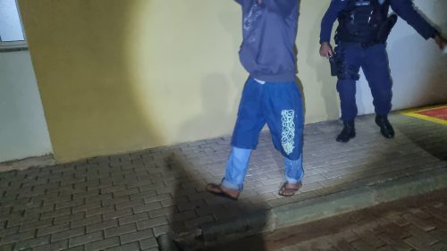 Homem é preso acusado de furto de fio no Bairro São Cristóvão em Cascavel Imagem referente a Homem é preso acusado de furto de fio no Bairro São Cristóvão em Cascavel