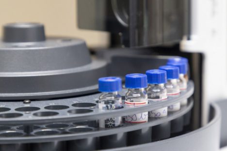 Tecpar moderniza infraestrutura de laboratórios para ampliar produção tecnológica Imagem referente a Tecpar moderniza infraestrutura de laboratórios para ampliar produção tecnológica