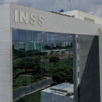 Descontos indevidos do INSS serão ressarcidos até 31 de dezembro Imagem referente a Descontos indevidos do INSS serão ressarcidos até 31 de dezembro