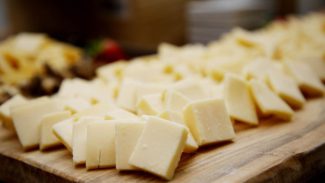 Prêmio Queijos do Paraná no MON vai revelar os melhores produtos do Estado
