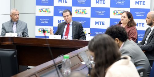 Imagem referente a Brasil registra saldo de mais de 257 mil novos empregos em abril