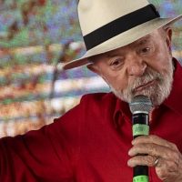 Imagem referente a Lula anuncia R$ 10 bilhões para indústria no Nordeste
