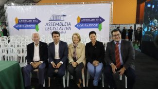 Demandas do cidadão e serviços: Piana participa da 1ª edição do Assembleia nos Bairros