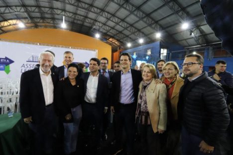 De olho nas demandas do cidadão: Piana participa da 1ª Assembleia nos Bairros Imagem referente a De olho nas demandas do cidadão: Piana participa da 1ª Assembleia nos Bairros