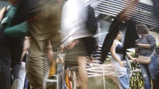 Alunos de cursinhos populares irão receber bolsa de R$ 200 por mês