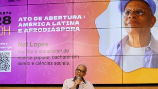 Tarefa de lideranças negras é criar consciência crítica, diz escritor