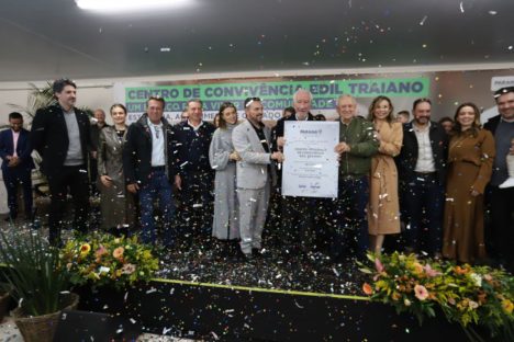 Santo Antônio do Sudoeste ganha Centro de Convivência e investimentos de R$ 61,7 milhões Imagem referente a Santo Antônio do Sudoeste ganha Centro de Convivência e investimentos de R$ 61,7 milhões