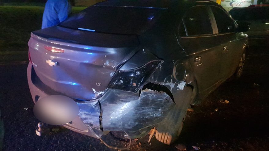 Grave acidente envolve 4 carros e uma moto na BR-277 em Cascavel