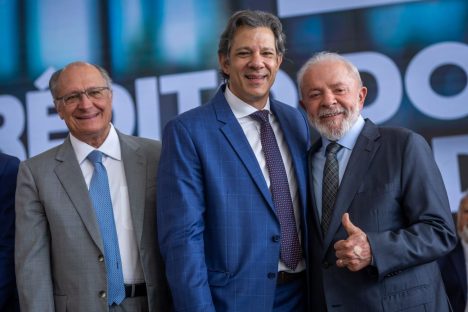 Editorial: O Brasil não precisa de mais impostos, precisa de mais vergonha na cara Editorial: O Brasil não precisa de mais impostos, precisa de mais vergonha na cara