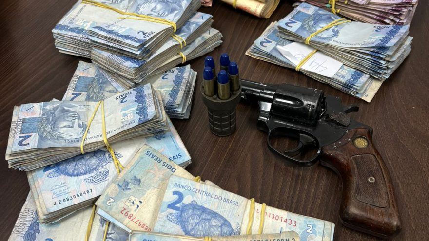 PCPR prende 17 pessoas em operação contra organização criminosa em São José dos Pinhais