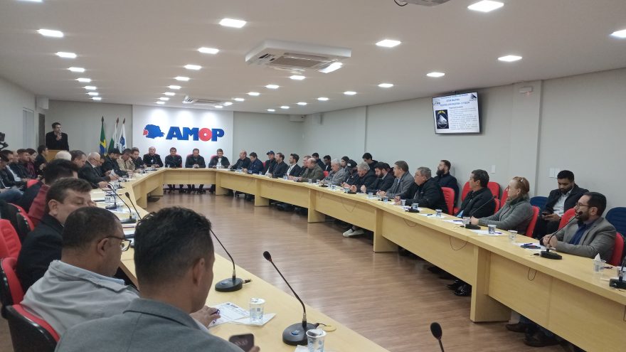 5ª Assembleia da AMOP: debate intenso e cases de sucesso marcam o evento