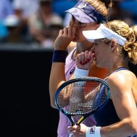 Imagem referente a Dupla de Bia Haddad avança pela 1ª vez às oitavas de Roland Garros