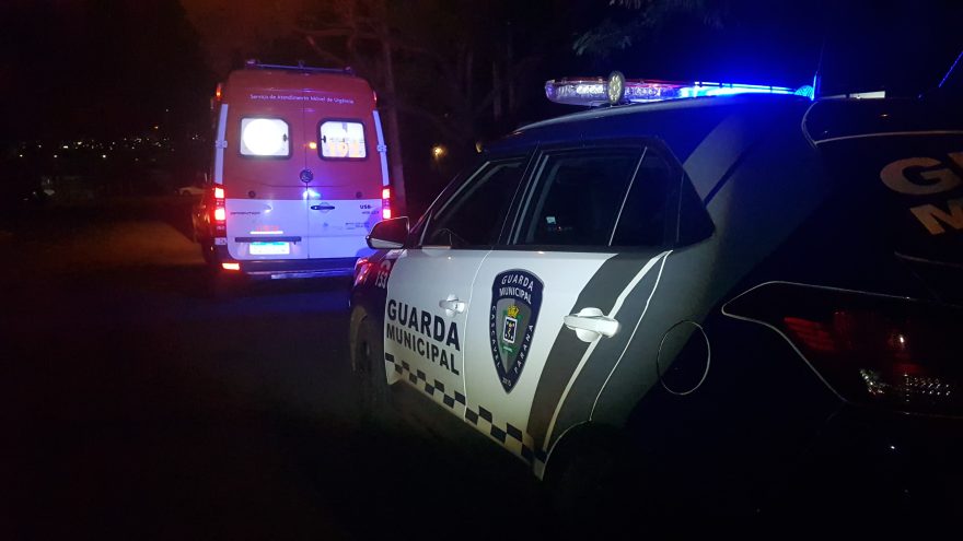 Samu e GM são mobilizados para conter homem com faca no Bairro XIV de Novembro