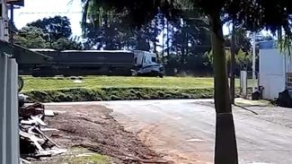 Vídeo impressionante mostra violência de acidente frontal na BR-277, em Cascavel