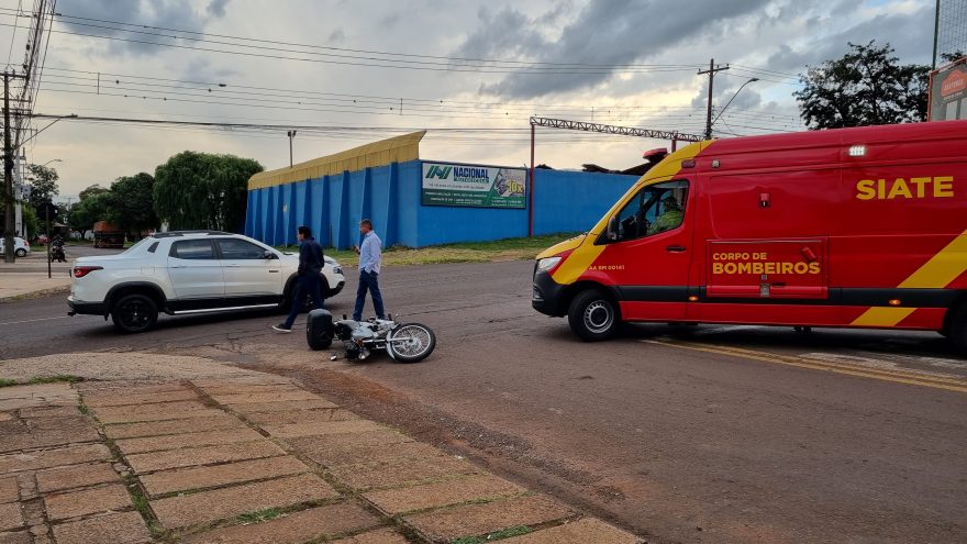 Siate é acionado para atender vítima de acidente de trânsito no bairro Santa Felicidade