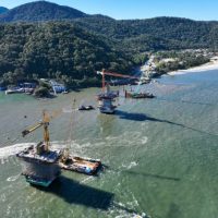 Imagem referente a Ponte de Guaratuba chega a 60% de execução com avanço nas obras dos acessos