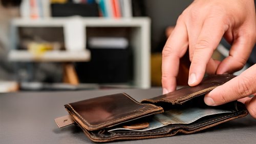 Quinto dia útil de junho: veja até quando o salário deve ser pago Imagem referente a Quinto dia útil de junho: veja até quando o salário deve ser pago