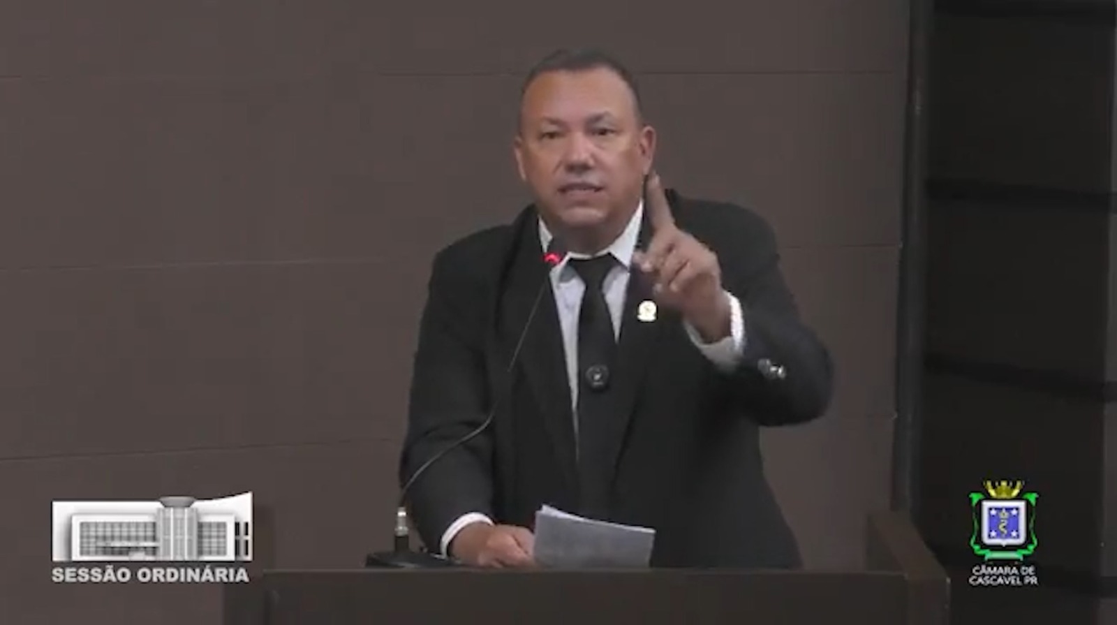Vereadores de Cascavel confrontam Copel que admitiu erro em quase dois mil medidores de energia Vereadores de Cascavel confrontam Copel que admitiu erro em quase dois mil medidores de energia