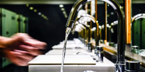 Câmara aprova projeto que prevê uso de fontes alternativas de água Imagem referente a Câmara aprova projeto que prevê uso de fontes alternativas de água