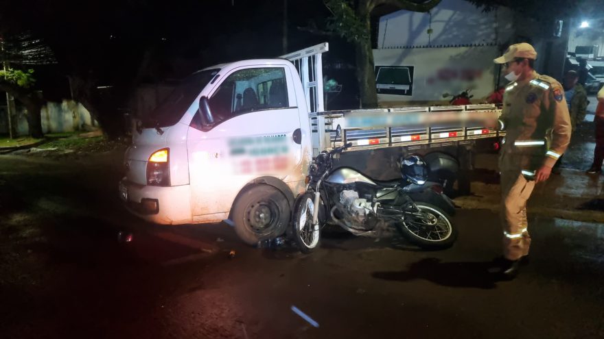 Motociclista fica ferido em acidente no Cancelli