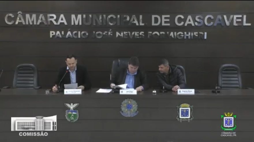 CCJ de Cascavel analisa projetos e emendas apresentadas por vereadores