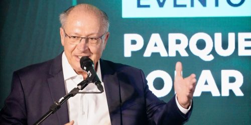 Nova tarifa de Trump sobre o aço vai encarecer produto, diz Alckmin Imagem referente a Nova tarifa de Trump sobre o aço vai encarecer produto, diz Alckmin